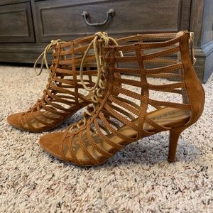Report Lace Up Heel Sandal
